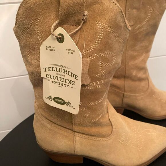 NWT Telluride Clothing Company Women Tan Suede Western Cowboy Boots Size 6 - Picture 3 of 9